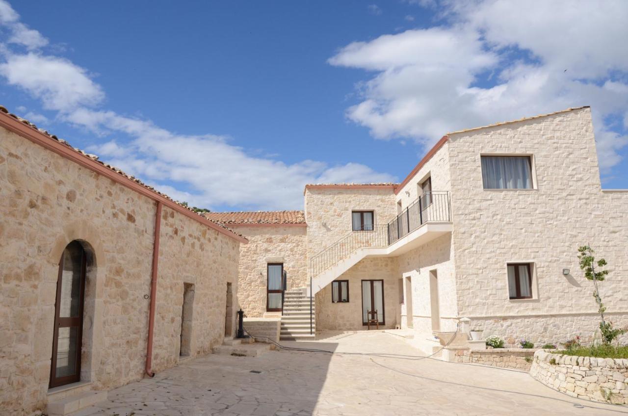 Vivere Gli Iblei - Maison En Plain Air Ragusa Exterior foto